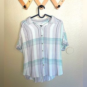 Universal Thread Short Sleeve Striped Green Button Down - Small